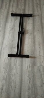 Stojan na klávesy - 5