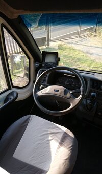 Fiat Ducato Dethleffs; krátká verze,(5m) sklápěcí postel - 5