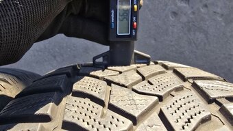 Zimní pneu 215/60/16 Dunlop - 5