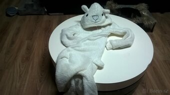 karnevalovy kostym  vel S  LEDNI MEVED - 5