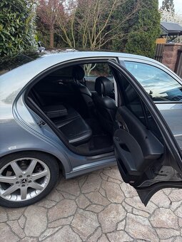 Mercedes Benz w211 - 5