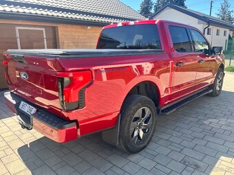Predám Ford F-150 F150 Lightning 2024 - 5