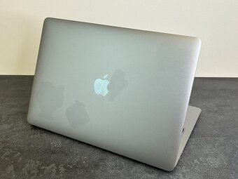 MacBook Pro 13'' 2020 / i5 / 16GB RAM / 512GB SSD - DPH - 5