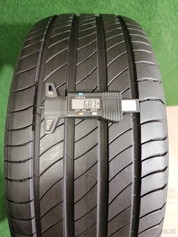 4ks letni 225/45/17 Michelin - 5