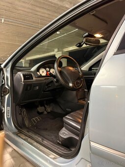 Peugeot 407 3.0 V6 - 5