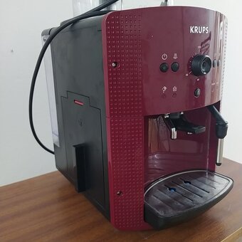 Kávovar KRUPS na ND - 5