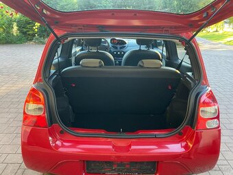 Renault TWINGO II 1.2i 8V 43kW 2011 model 2012 - 5