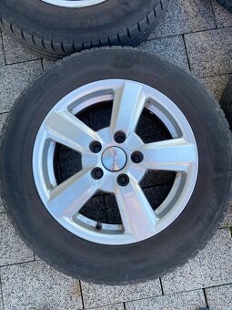 Prodám 15" disky z Nissan Leaf - 5