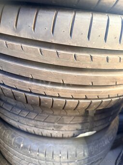 Toyo 235/50 R20 - 5