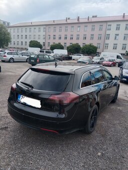 Opel Insignia Sports Tourer - 5