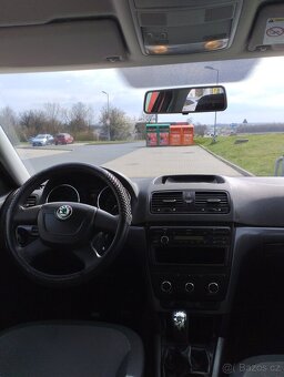 PRODAM SKODA YETI 1.2.I.4 VALEC,M.2011 - 5