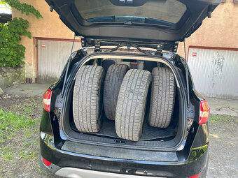 Prodám FORD Kuga ,4x4 dtci 120kw, automat - 5