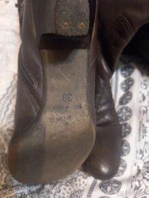 Dámské kožené kozačky vel. 38, Made in Italy - 5
