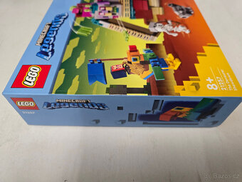 LEGO® Minecraft 21257 Střet s Devouverem + dárek - 5