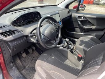 Peugeot 208 1.2 60Kw 2013 - 5