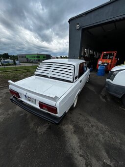 Lada 2105 - 5