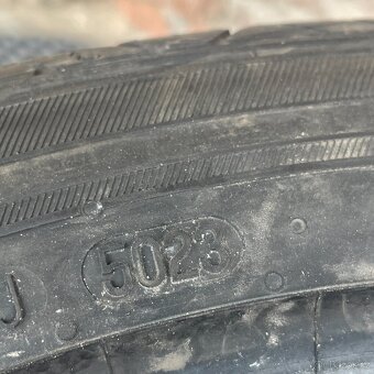 Letní pneu 225/45 R17 94Y points 7,5-8mm - 5