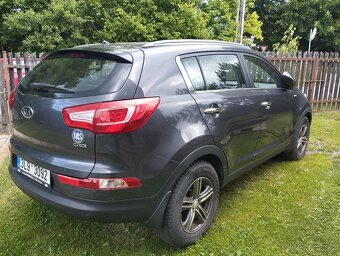Kia Sportage r.v.2011 , 1995 ccm ,diesel, AWD ,manuál. - 5