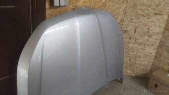 Kapota Škoda Kodiaq lift stříbrná po liftu koncovka B - 5