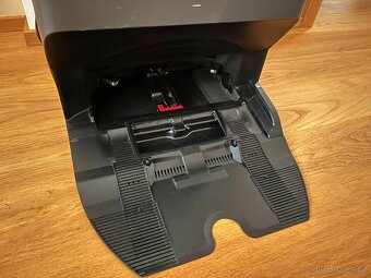 Roborock S8 Pro Ultra černý – top stav, nová baterie - 5
