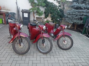 Predám zbierku Jawa 550,555 - 5