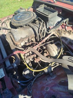 Lada niva  1.7mpi - 5