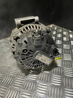 //Alternátor Mercedes 2.2/2.7/3.0CDI// - 5