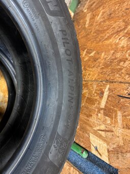 2x NOVE 225/60/17 Michelin Alpin 5 - 5