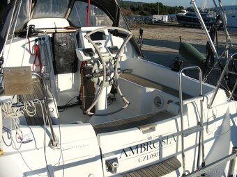 Plachetnice SUN ODYSSEY 30i - 5