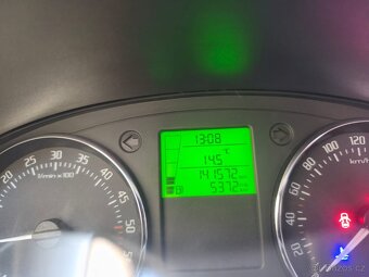 Škoda Fabia 2 1.6 tdi původ ČR - 5