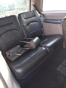 Mitsubishi sedačky - 5