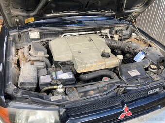 Mitsubishi pajero pinin - 5