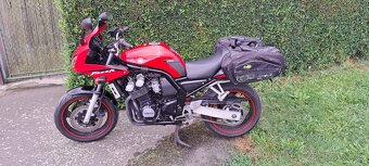 Yamaha FZS - 5