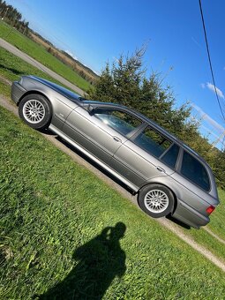 BMW E39 520i Manuál M54B22 Lifestyle - 5