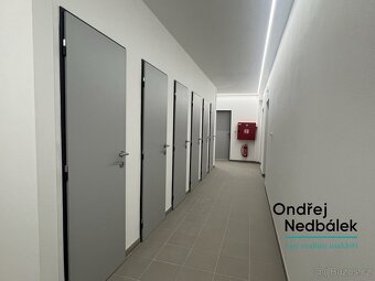 nabízí, prodej, byty 1+kk, ev.č. 22475-1 - 5