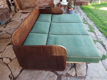 PĚKNÝ VINTAGE ROZKLÁDACÍ FUNKCIONALISTICKÝ GAUČ TON HALABALA - 5
