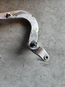 Paka zadní brzdy Husqvarna 125 - 5