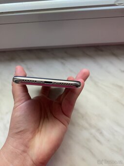 iPhone X , 64 GB - 5