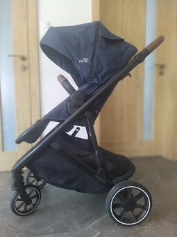 Kočárek Strider M, Navy Ink, Britax Römer sportovní - 5