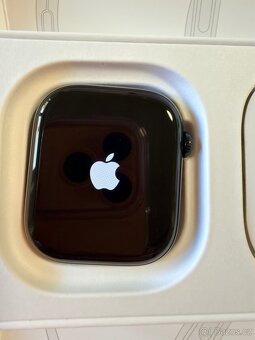 Apple Watch Series 10 46mm Cellular, Klavírní černá - 5