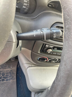 Renault Megane Scenic 1,6 - náhradní díly - 5