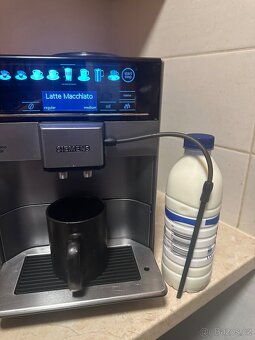 Automatický kávovar Siemens EQ 6 plus - 5