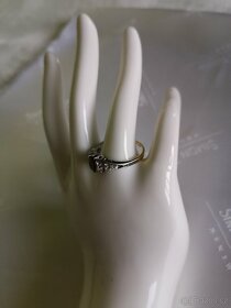 Zlatý luxusní prsten s Diamanty a Rubinem - 5