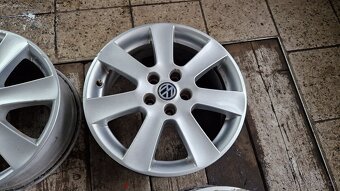 Alu disky Borbet 7Jx17" Et 38 - 5