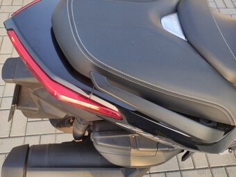 Yamaha x-max 400 - 5