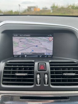 VOLVO XC60 2.4 D, D4 AWD - 5