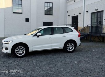Volvo XC60 2.0 T4 140kW/190Hp Momentum - 5