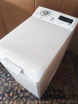 Pračka Electrolux EWT1266EXW s vrchním plněním - 5