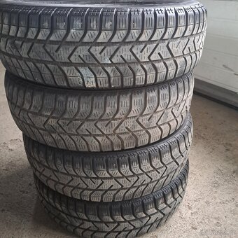 Pirelli 175/65R15 snowcontrol serie 3 M+S - 5