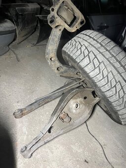 Bmw e46 nápravnice přední zadní - 5